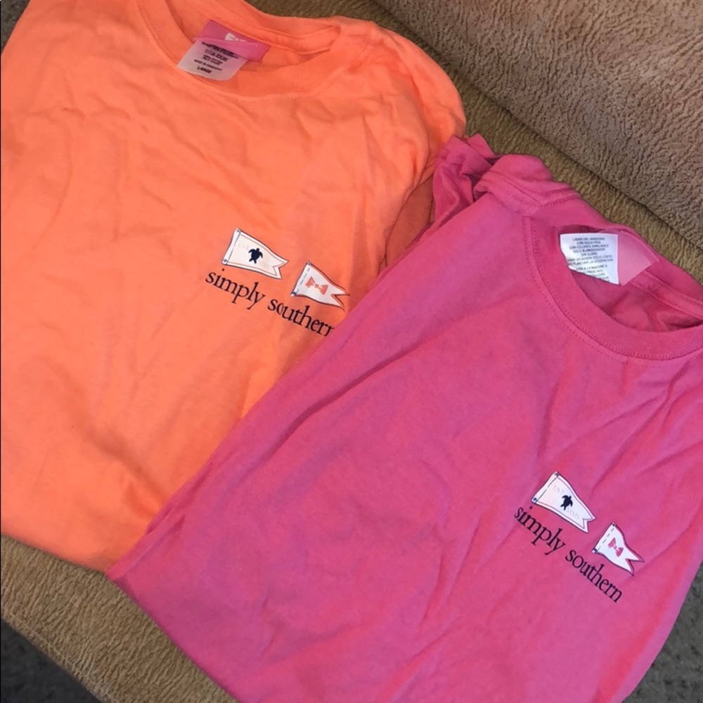Simply Southern Short Sleeve Shirts